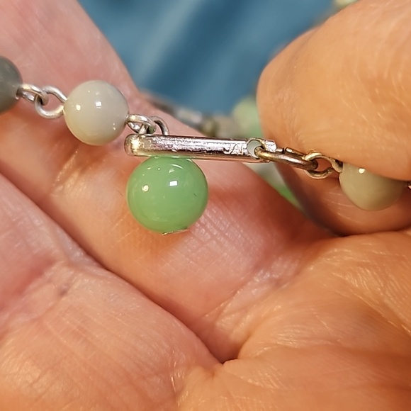 6 pieces of vintage jewelry, mix earrings, and necklace from Japan - Picture 12 of 17